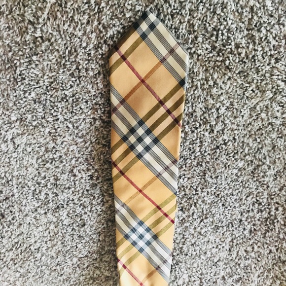 Burberry Men’s  Manston Check Silk Tie - Picture 7 of 8